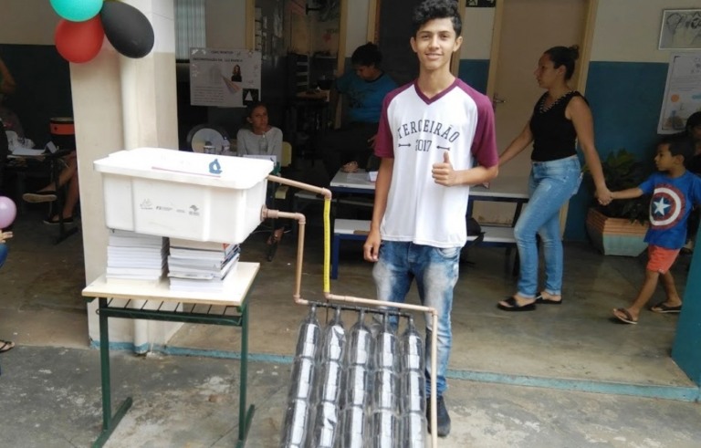 Escola de distrito faz Feira de Ciências e atrai comunidade