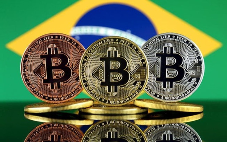Bolsonaro sanciona regulamentação de criptomoedas no país