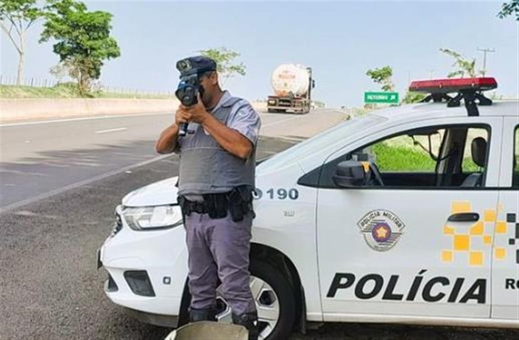 Feriado tem 1.290 imagens de excesso de velocidade em Marília e região