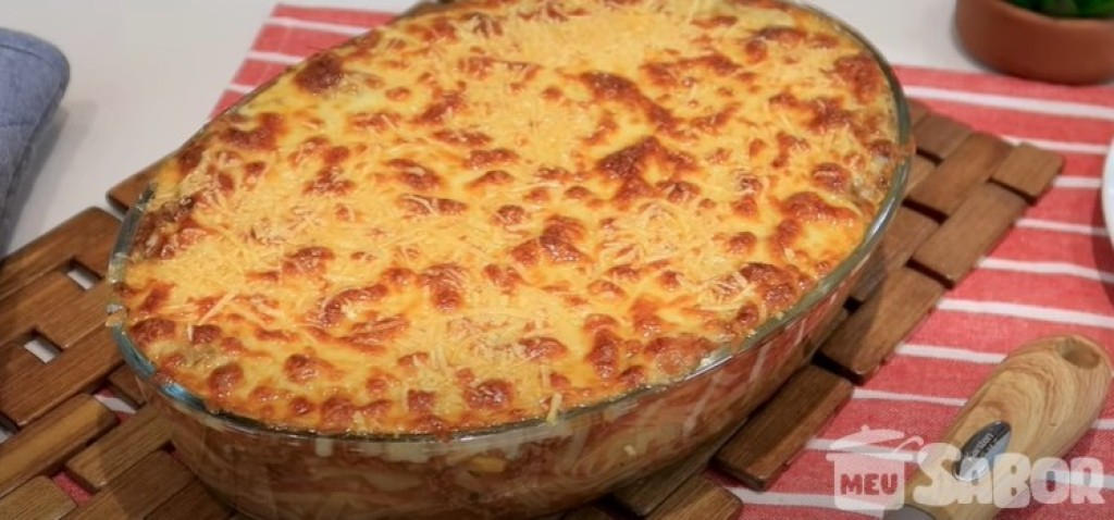 Aprenda a fazer uma macarrona de forno divina!! quase uma lasanha