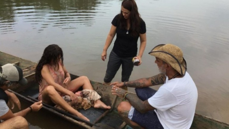 "Pantanal": Veja fotos dos bastidores do nascimento de Juma na novela
