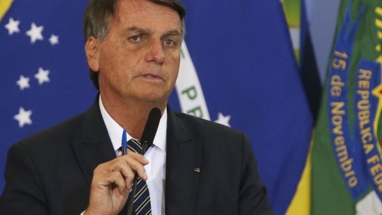 Bolsonaro articula para manter indicação de Adriano Pires na Petrobras