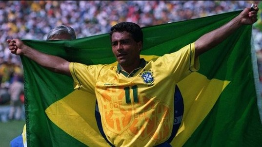 Romário em 1994, ano em que a seleção brasileira foi tetracampeã do Mundo. Imagem: Reprodução/Instagram