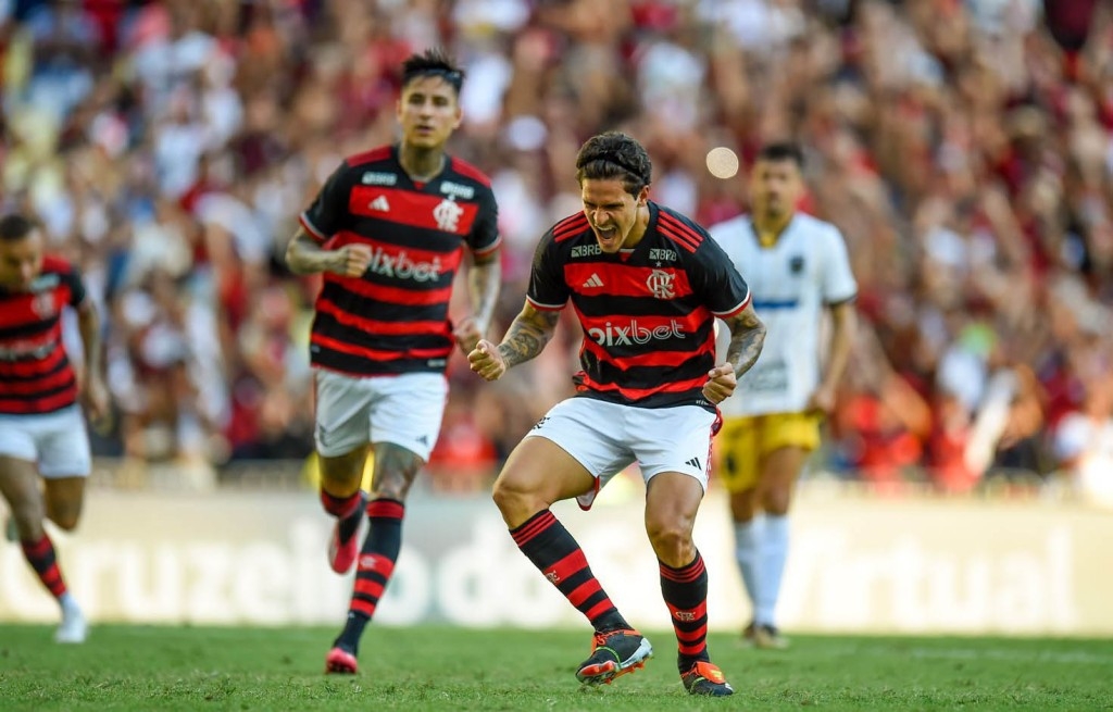 Flamengo vence o Volta Redonda e assume a vice-liderança do Carioca