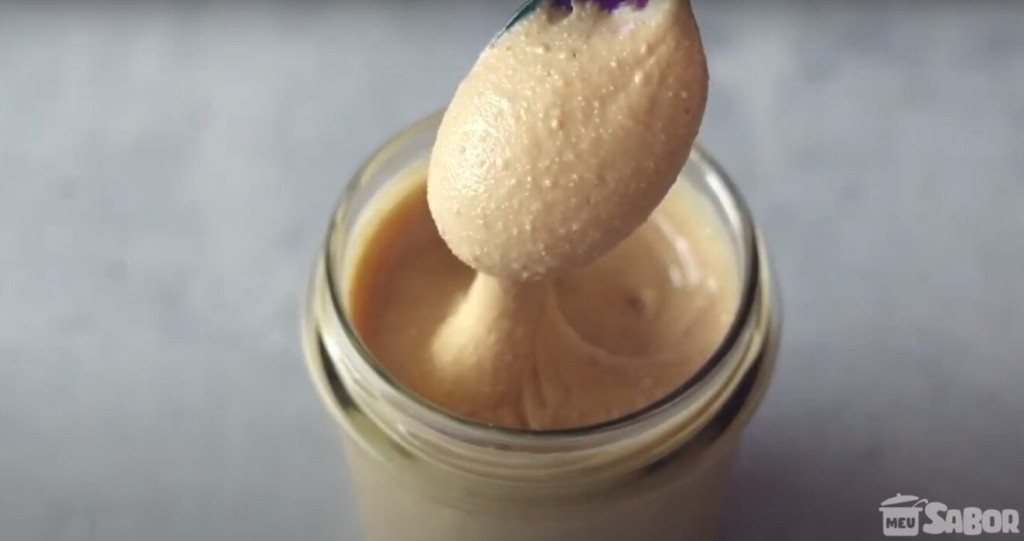 Veja essa receitinha fácil de Pasta de caju para comer com torradas e servir como petiscos