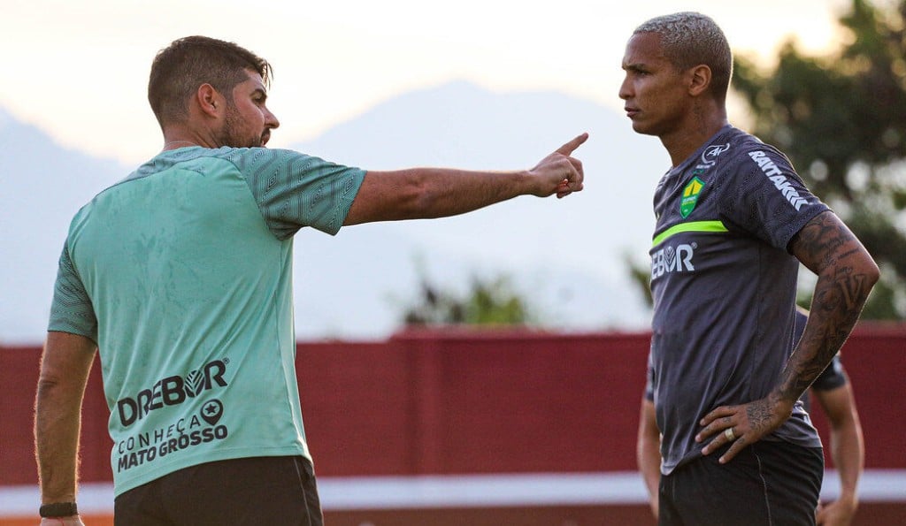 Cuiabá encara o Internacional neste sábado pelo Brasileirão