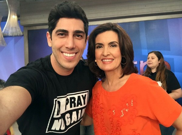 Jonathan Nemer com a apresentadora Fátima Bernardes – Reprodução/Facebook