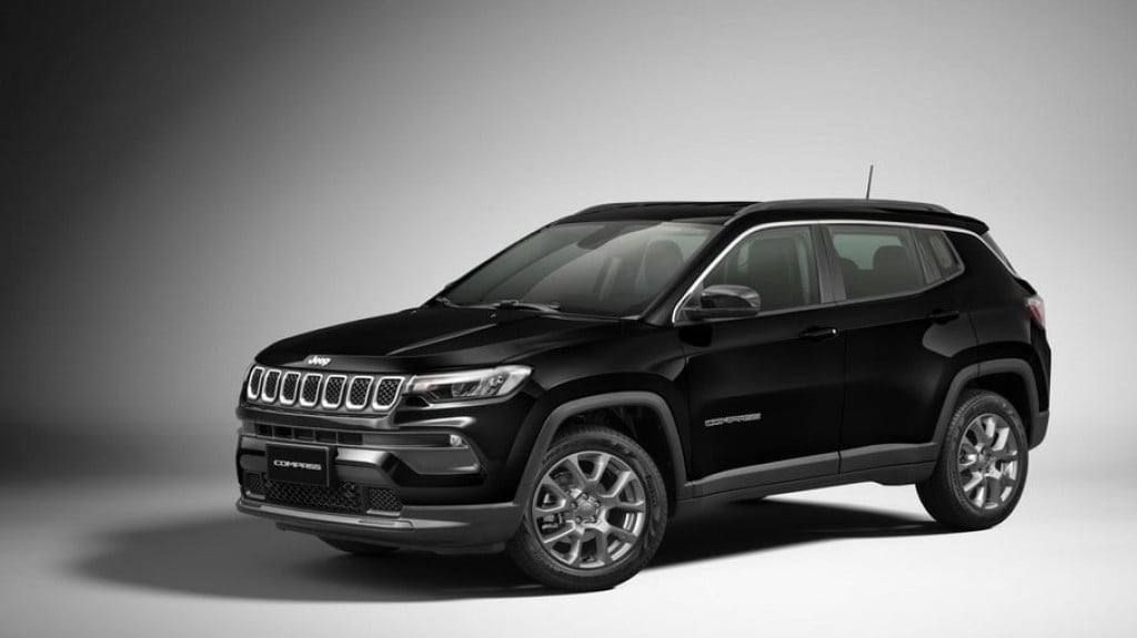 Jeep Compass Sport volta às lojas, mas como se compara aos rivais?