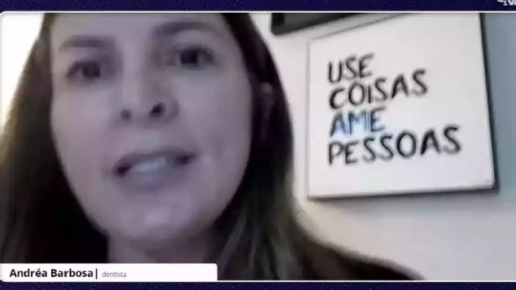 Pazuello fez festa na crise da Covid-19 em Manaus, diz ex-mulher Pazuello fez festa na crise da Covid-19 em Manaus, diz ex-mulher