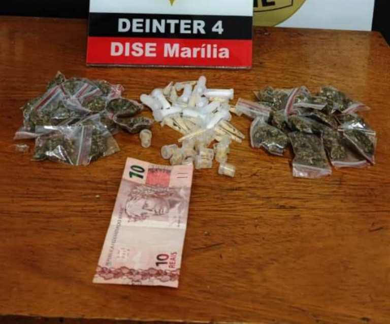 Acusado de tráfico é preso após queda durante fuga entre casas de Marília