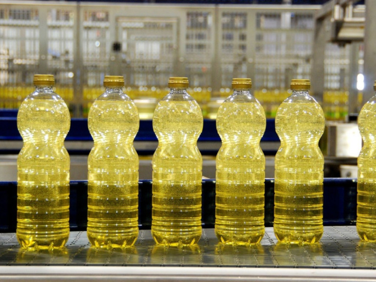 Conab vai comprar hoje 26.733 unidades de óleo de soja refinado