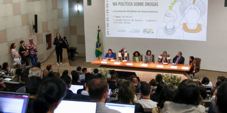 © Antônio Cruz/ Agência