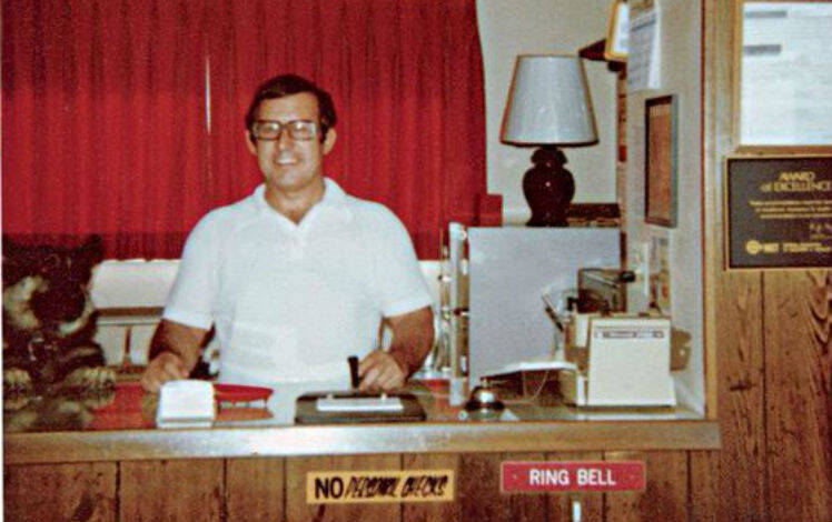 Gerald Foos, dono do hotel. Foto: Reprodução