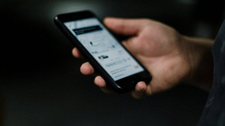 Uber registra 5 milhões de motoristas e bate recorde de usuários