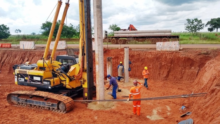 ANTT revoga ordem e BR-153 tem obras paralisadas; pedágio cai