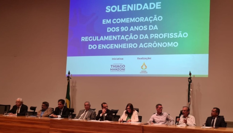 90 anos de regulamentação: Isan Rezende participa de homenagem a agrônomos em Brasília