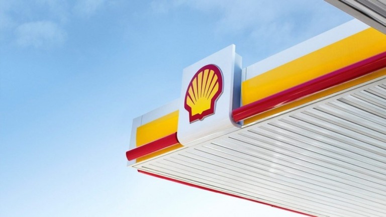 Shell suspende compra de petróleo e gás russos e fecha postos no país