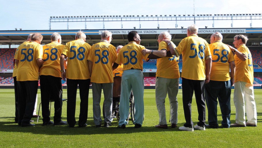 Em 2012, Pelé esteve no estádio Rasunda para revisitar o palco do título da Copa do Mundo de 1958