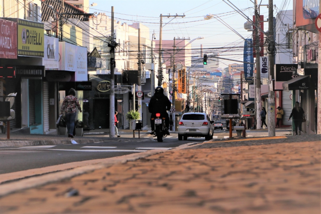 Comércio de Marília contrata mais em julho e mostra reação após longas restrições Comércio de Marília contrata mais em julho e mostra reação após longas restrições