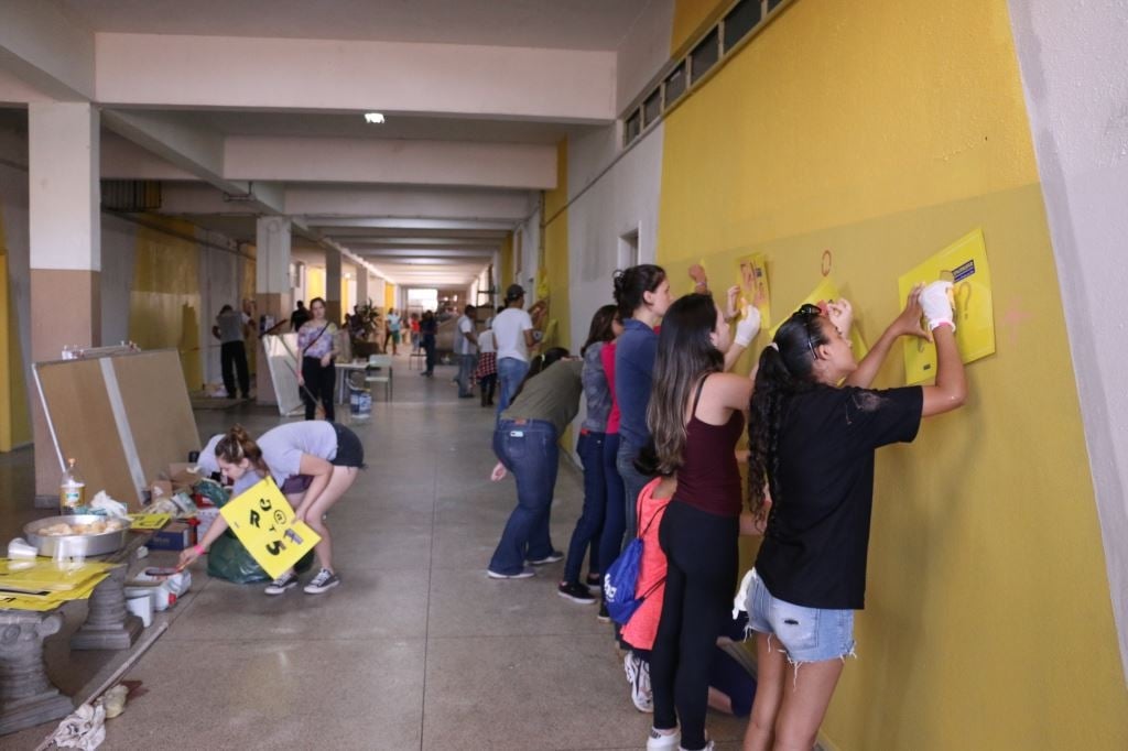 Estudantes revitalizam Escola Estadual Antônio Augusto Neto em Trote Solidário da Unimar