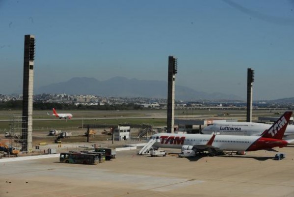 Rio 2016 - Estrangeiros vão esperart seis horas em aeroporto para retorno