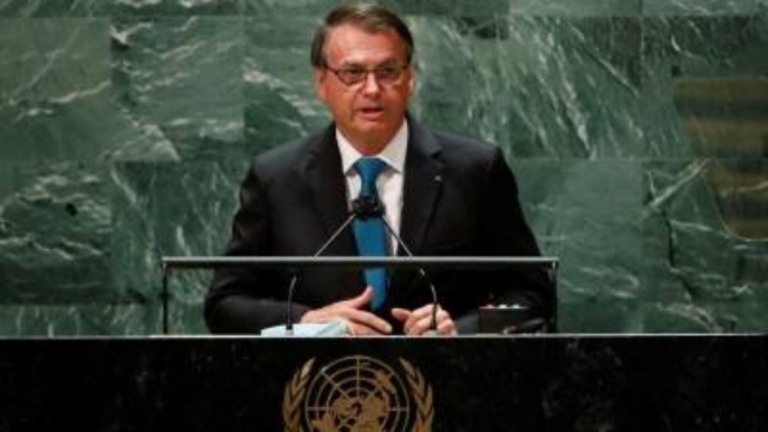 Bolsonaro estuda subir vale-refeição de servidores ao invés do salário