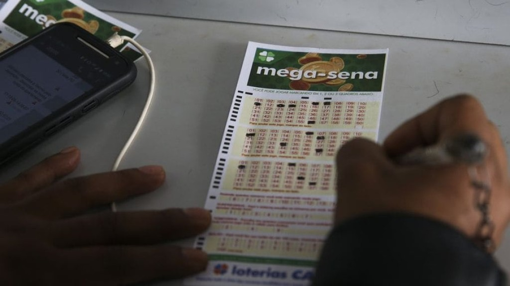 Mega-Sena sorteia prêmio de R$ 45 milhões neste sábado