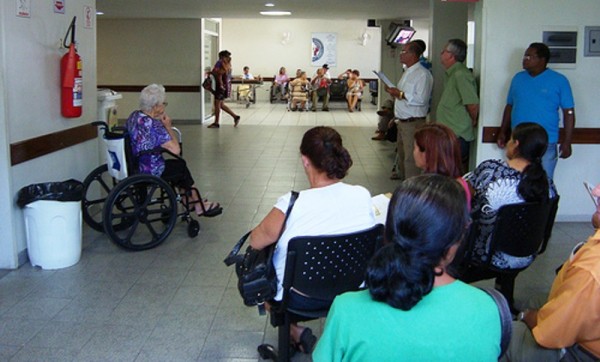 Golpe usa nome de hospital em Marília para tomar dinheiro de pacientes