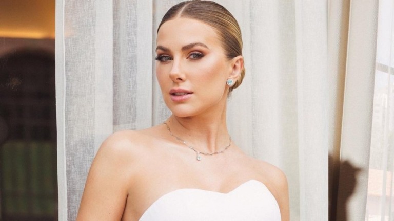 Vizinhos acionam a polícia em casamento de Miss Brasil por perturbação