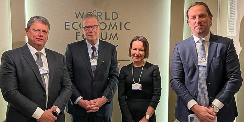 Tarcísio faz balanço de viagem a Davos e vê 'grande interesse' de investidores Tarcísio faz balanço de viagem a Davos e vê 'grande interesse' de investidores