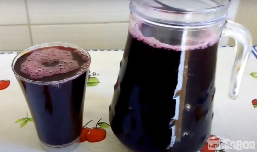 Suco diferentão de Jabuticaba geladinho