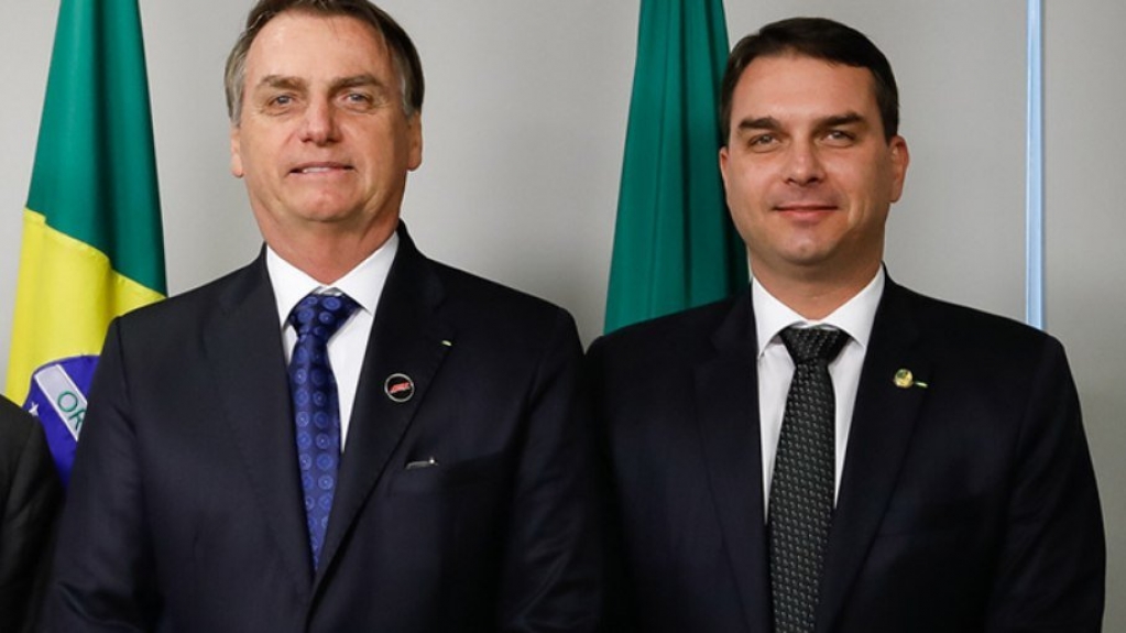Flávio Bolsonaro: Jair não promoveu ruptura "pelo bem do Brasil" Flávio Bolsonaro: Jair não promoveu ruptura "pelo bem do Brasil"