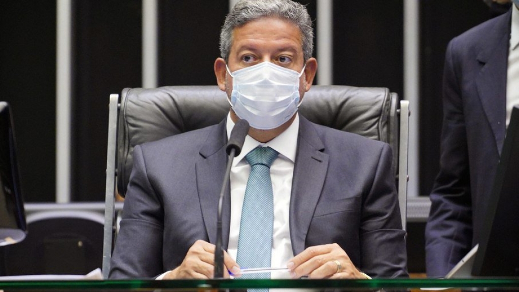 Sem acordo com MP, Lira irá pautar PEC que ameaça autonomia de procuradores Sem acordo com MP, Lira irá pautar PEC que ameaça autonomia de procuradores