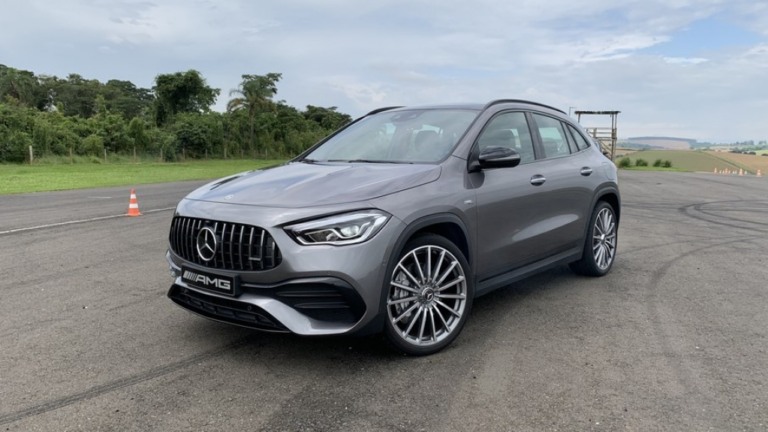 Especialistas da Mercedes-AMG comentam sobre os esportivos e os EVs