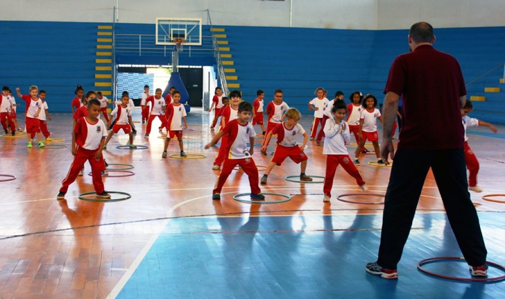 Parceria leva cidadania e educação física para escolas de Marília