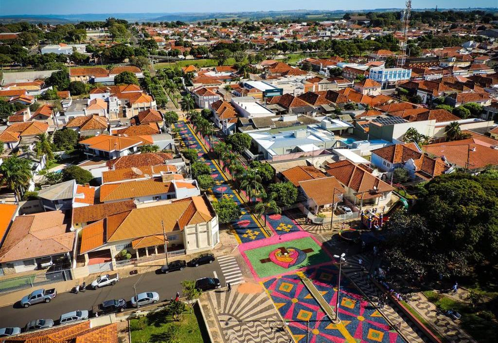 Santuário  mobiliza fiéis em tradição de 86 anos no Corpus Christi em Vera cruz