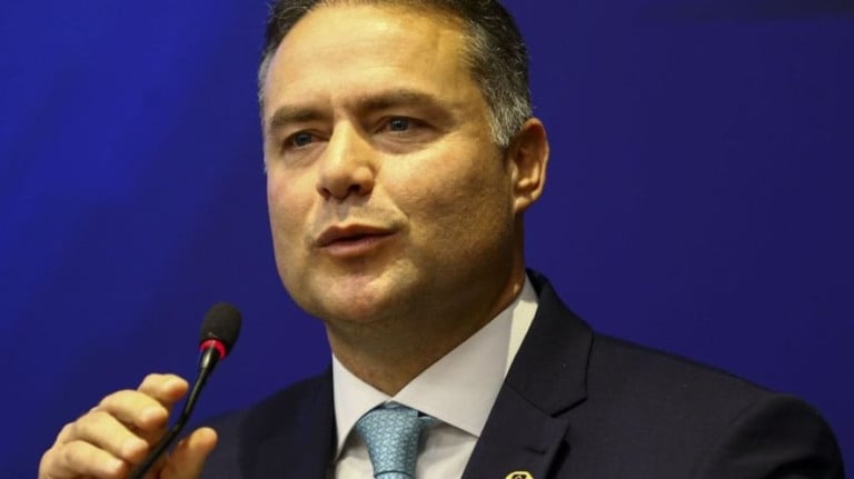 Ministro dos Transporte defende parceria público-privada para rodovias