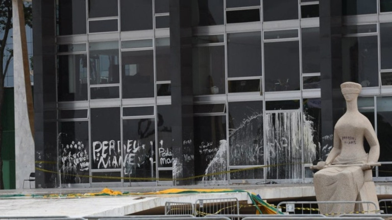 STF retoma julgamentos nesta semana após vandalismo em Brasília