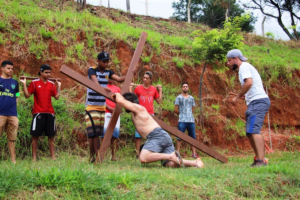 Marília terá procissão e encenação da Paixão de Cristo na zona sul