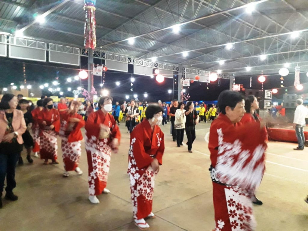 Nikkey Marília marca festival da Primavera com dança, música e gastronomia