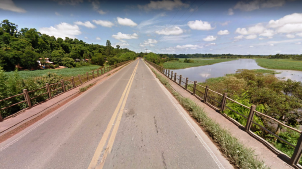 DER proíbe veículos pesados sobre ponte do rio Paranapema