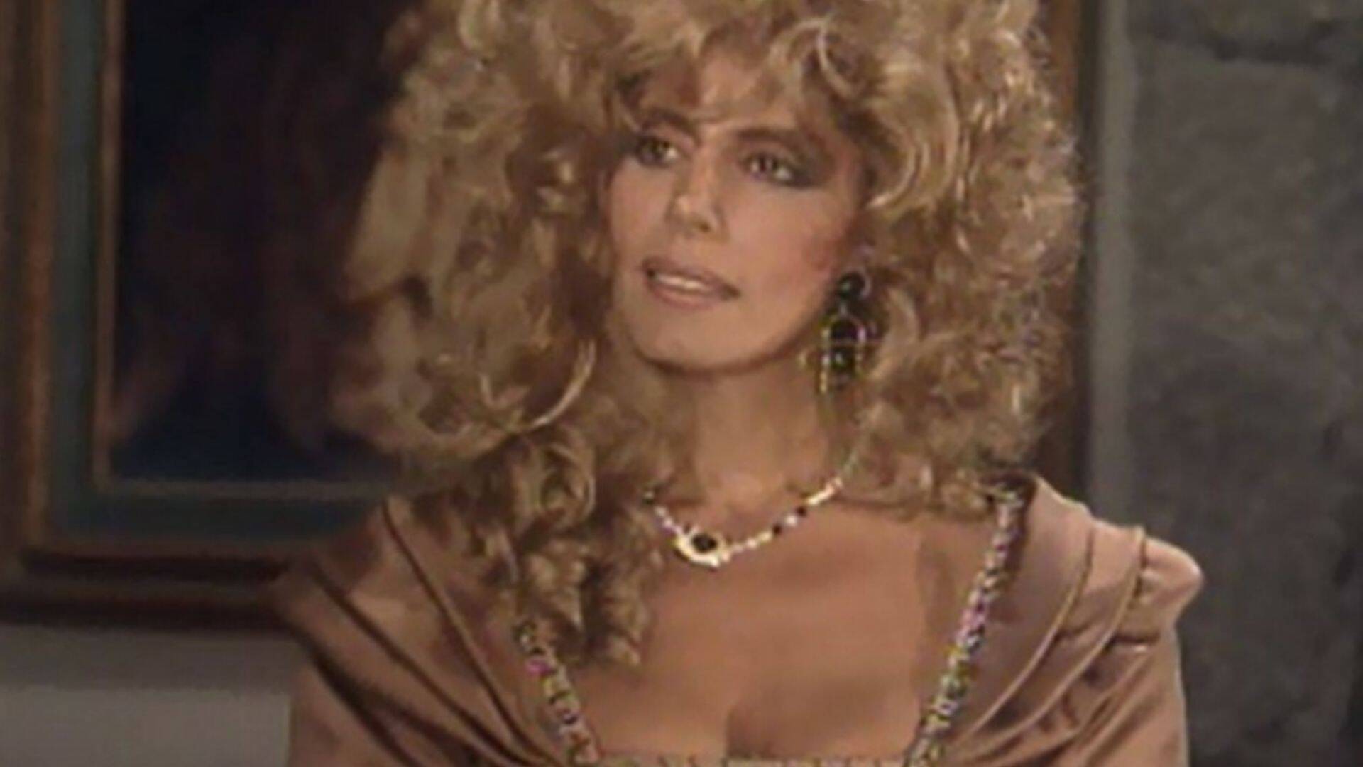Mila Moreira em "Que Rei Sou Eu?". Foto: Reprodução/TV Globo