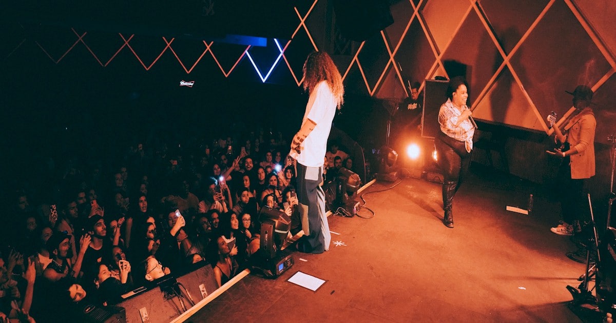 Vitão agita público em show em São Paulo. Veja as fotos 