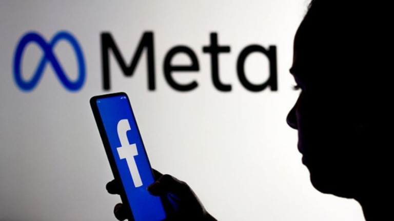 Trabalhadora é demitida por justa causa após post ofensivo no Facebook