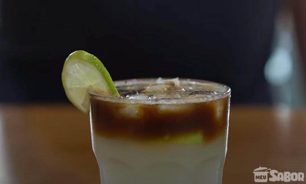 Aposto que você nunca pensou em tomar esse Drink!!! Uma mistura de sabores se encante com a Caipirinha com Café ☕?