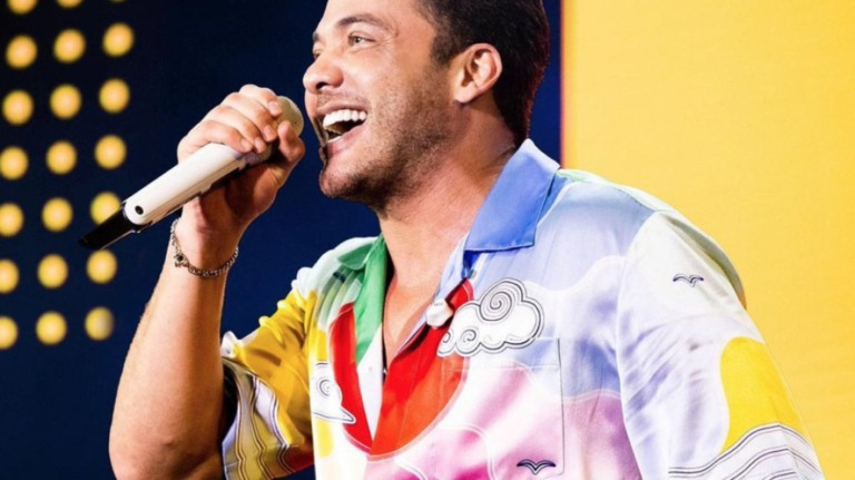 Hérnia de disco: Wesley Safadão volta a travar a coluna e cancela show