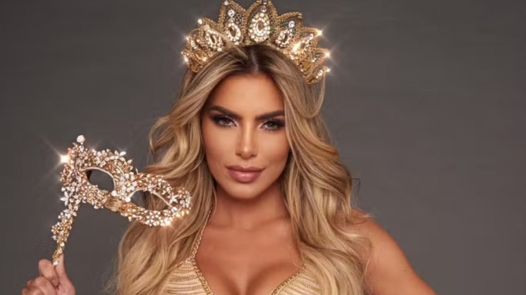 Musa do carnaval, Erika Schneider revela como lida com críticas: ‘Tento me blindar’
