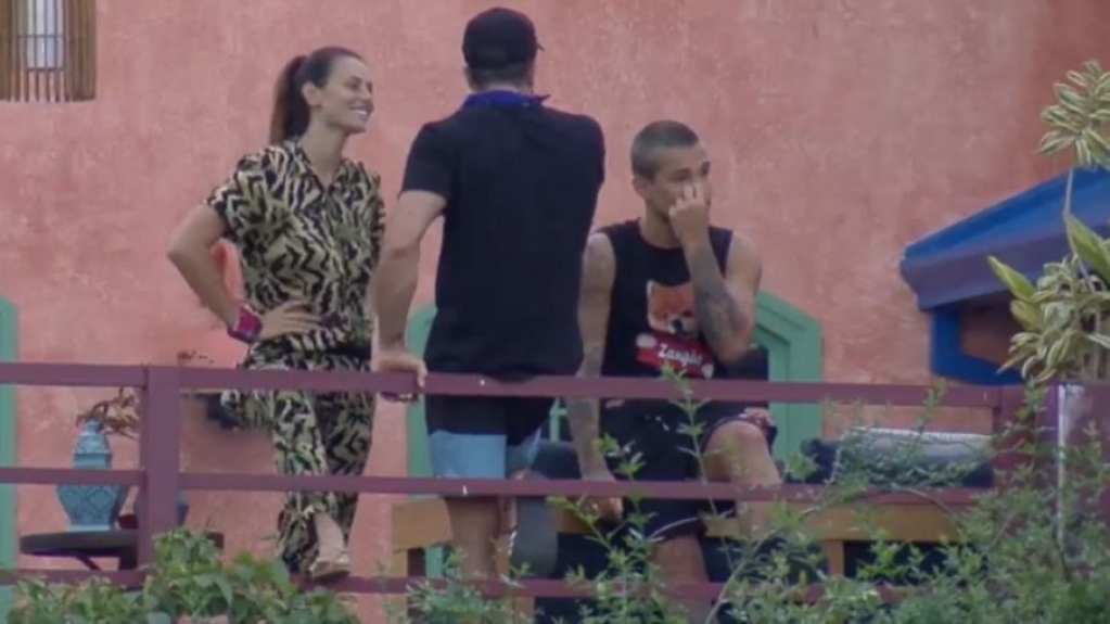 'A Fazenda 13': Peões conversam sobre quem pode chegar até a final