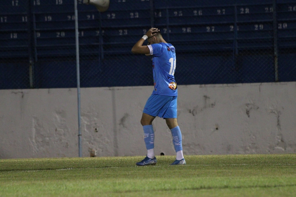 MAC tropeça na estreia e perde do Linense em semana de dificuldades