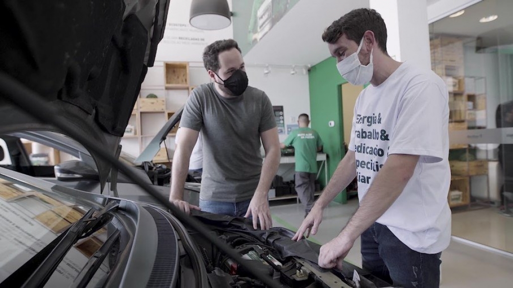 Bateria do carro exige cuidados para uma viagem tranquila